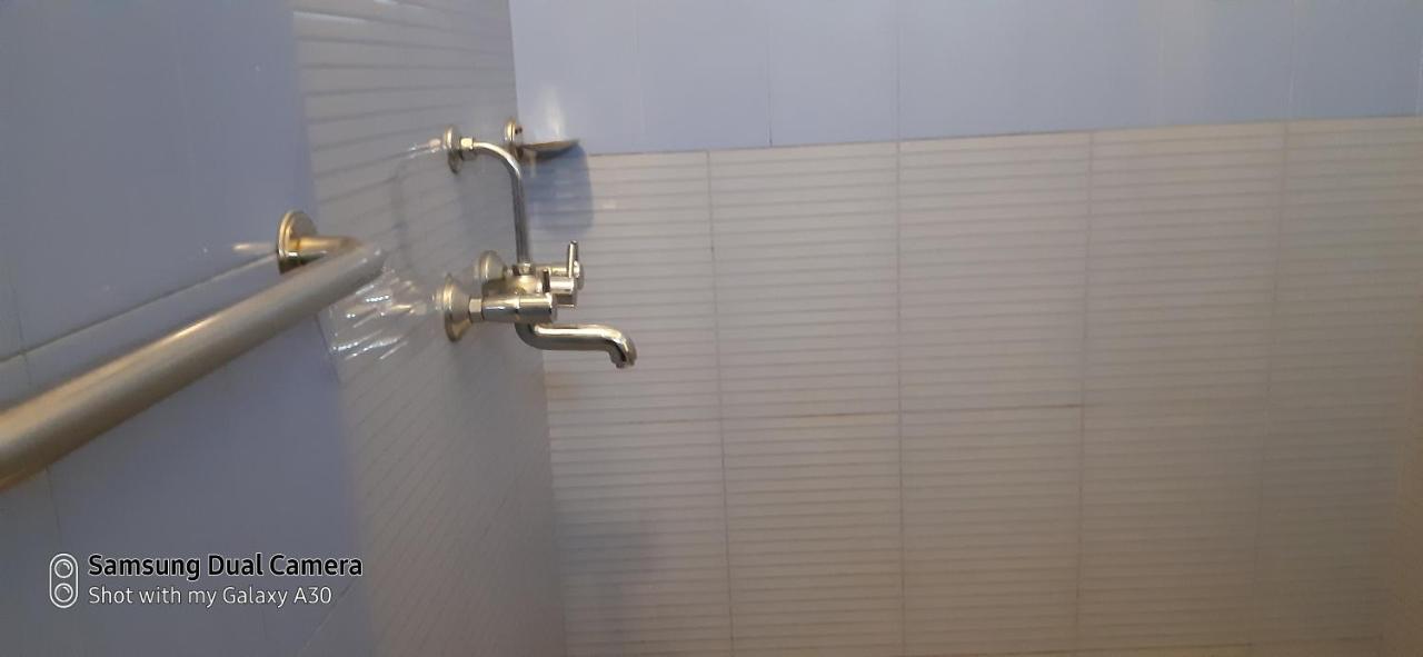 Bth Sarovaram Kochi Buitenkant foto